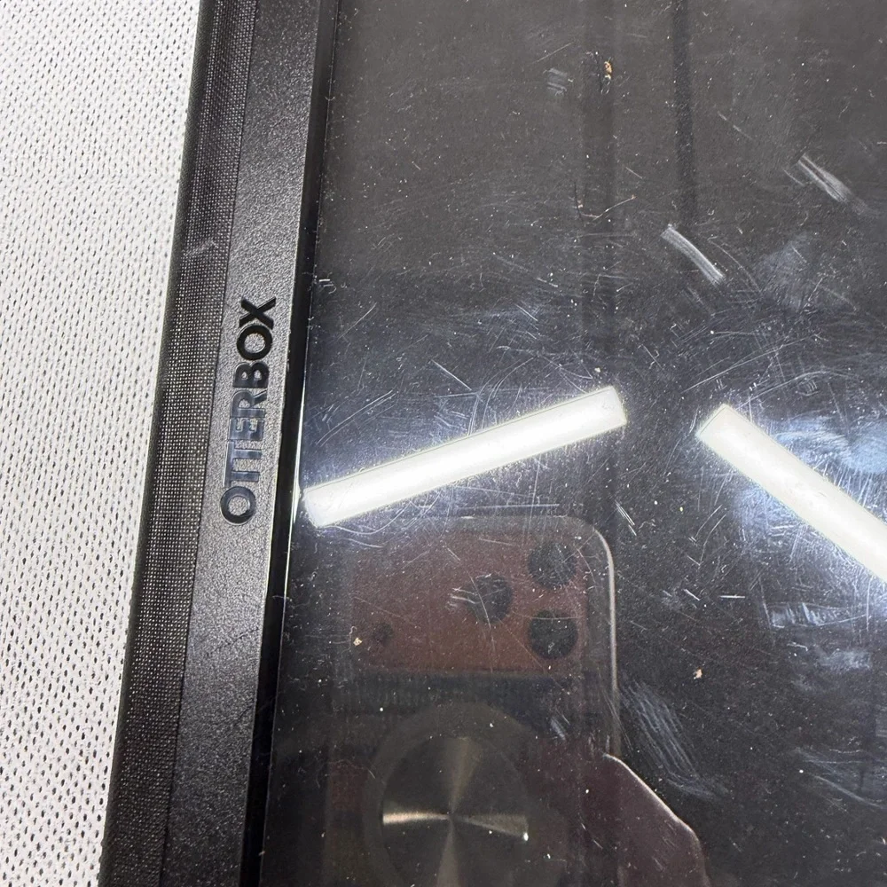 OtterBox Sleek Black Tablet Case